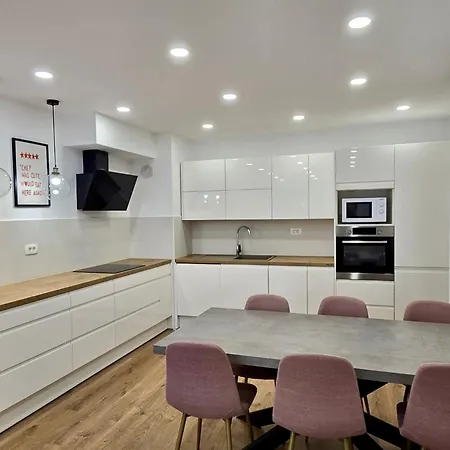 Ani Apartment Makarska
